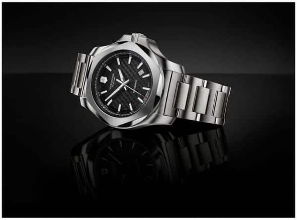 Victorinox Men's I.N.O.X. Mechanical Mechanical Watch 200M Waterproof Case Diameter 43mm Band 21mm