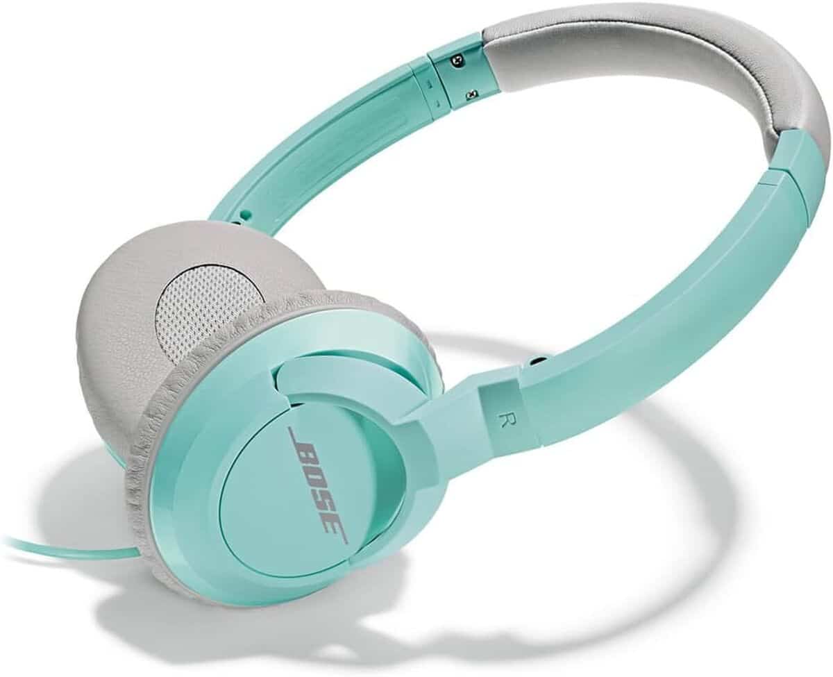 Test du casque Bose SoundTrue menthe : confort et design supérieurs