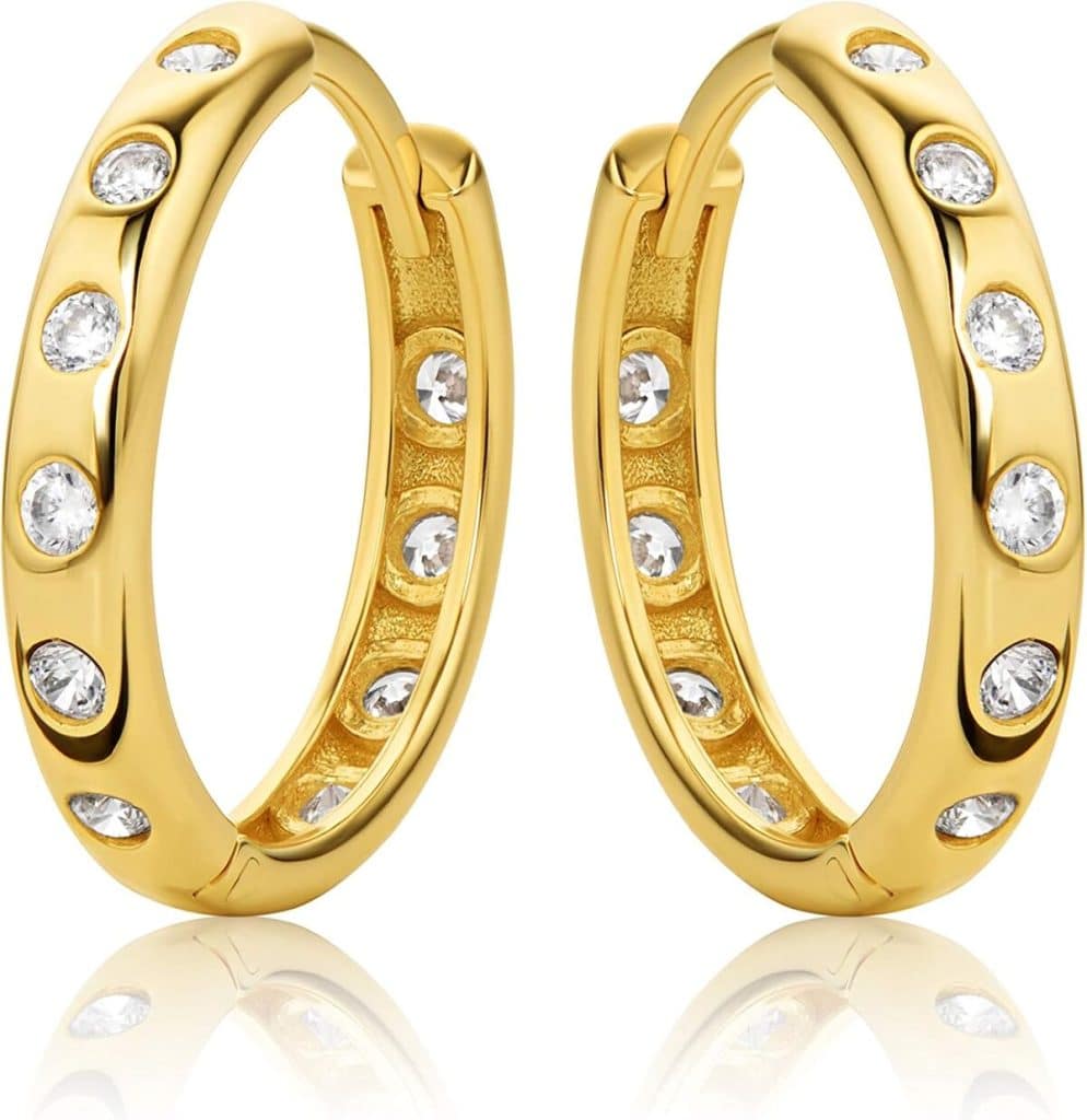 Avis : boucles d'oreilles créoles or 14 carats et zircons