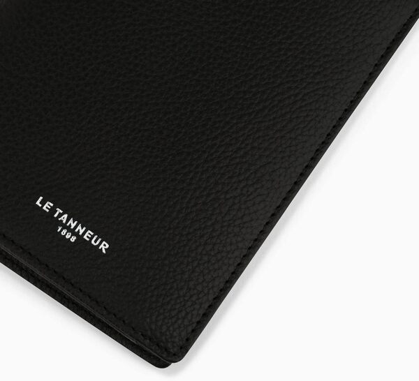 Le Tanneur Portefeuille Vertical Emile en Cuir Grainé pour Homme - 6 Compartiments Cartes, 4 Poches Plates, 2 ID, 1 Monnaie Zippée, 2 Billets - Accessoire Métallique Finition Argent