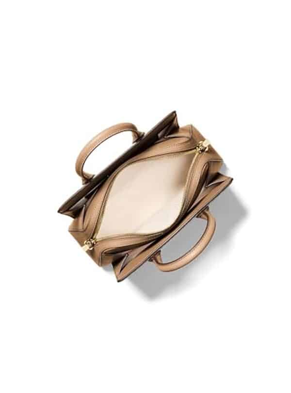 Découvrez notre analyse approfondie du sac michael kors sm satchel husk : design, qualité et avis des utilisateurs pour un choix éclairé