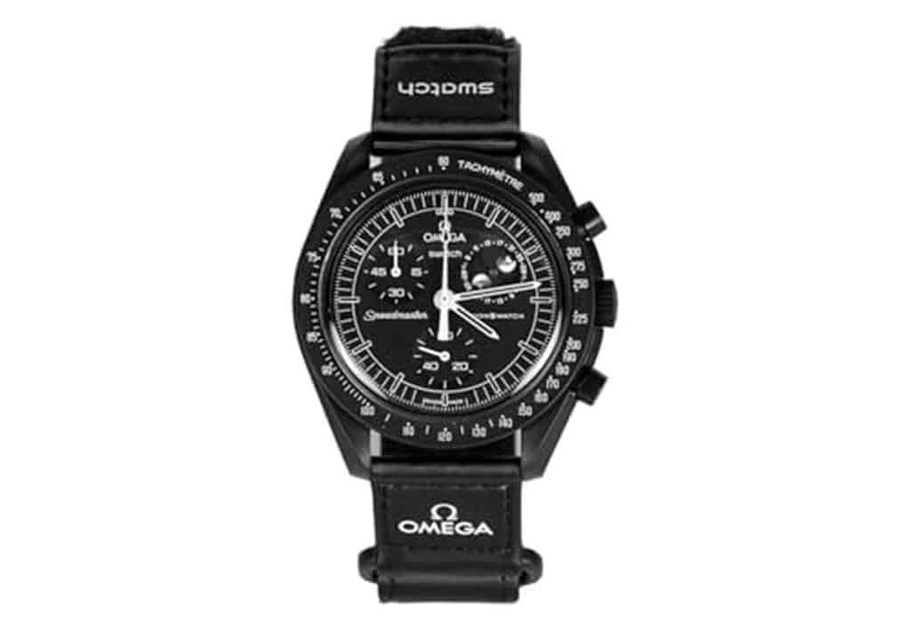 Avis sur la montre Swatch Moonswatch Omega Snoopy Moonphase noire