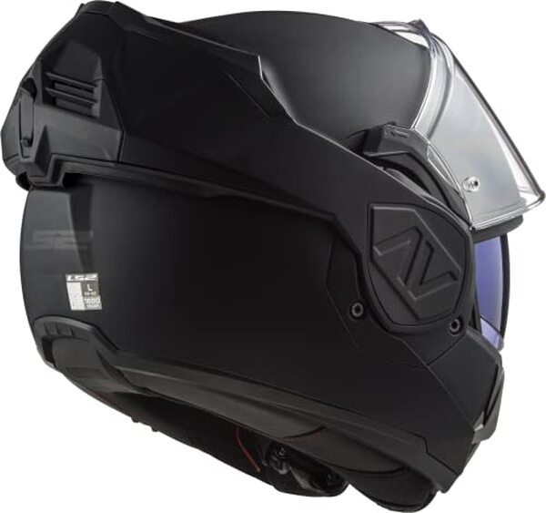 Découvrez le test complet du casque moto modulable LS2 Advant noir XL : design moderne, sécurité renforcée et confort ultime pour les motards exigeants.