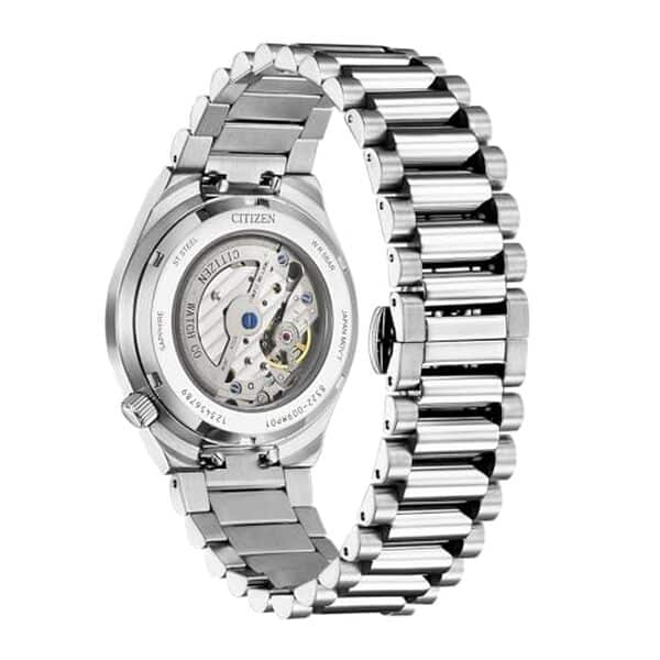 Découvrez notre test complet de la montre automatique Citizen NK5010-51L : fiabilité, design et performance. Avis détaillé et conseils d'achat. 