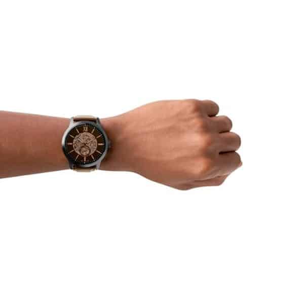 Découvrez notre test détaillé de la montre Fossil Townsman avec mouvement automatique et bracelet cuir marron. Qualité, style et performance à la loupe. 