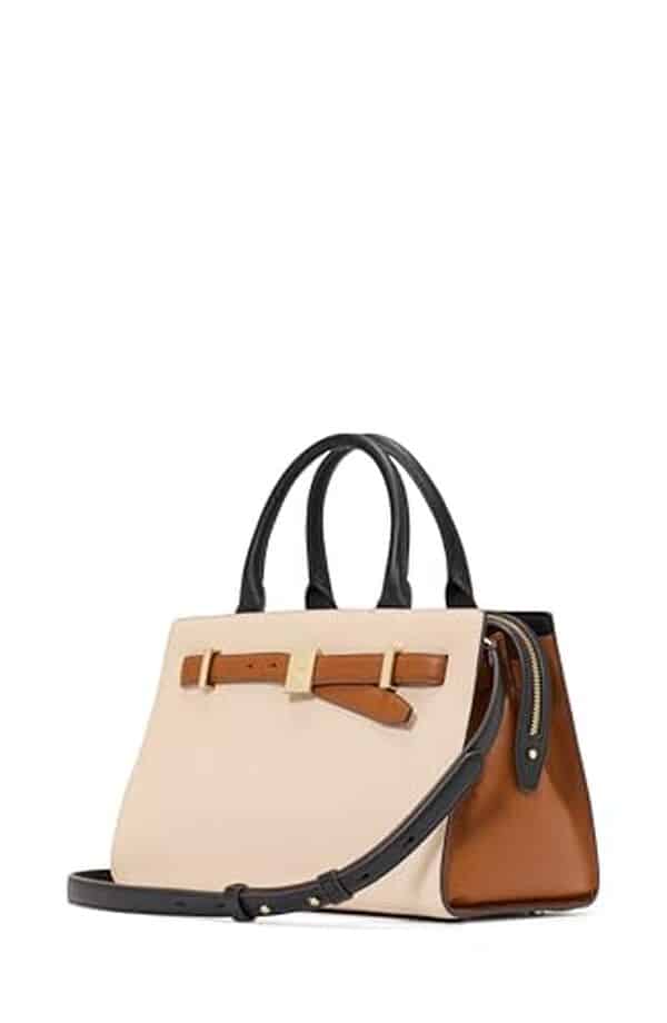 Découvrez notre avis complet sur le sac Deco Pebbled de Kate Spade : un accessoire élégant aux finitions multicolores parfait pour sublimer votre style au quotidien. 