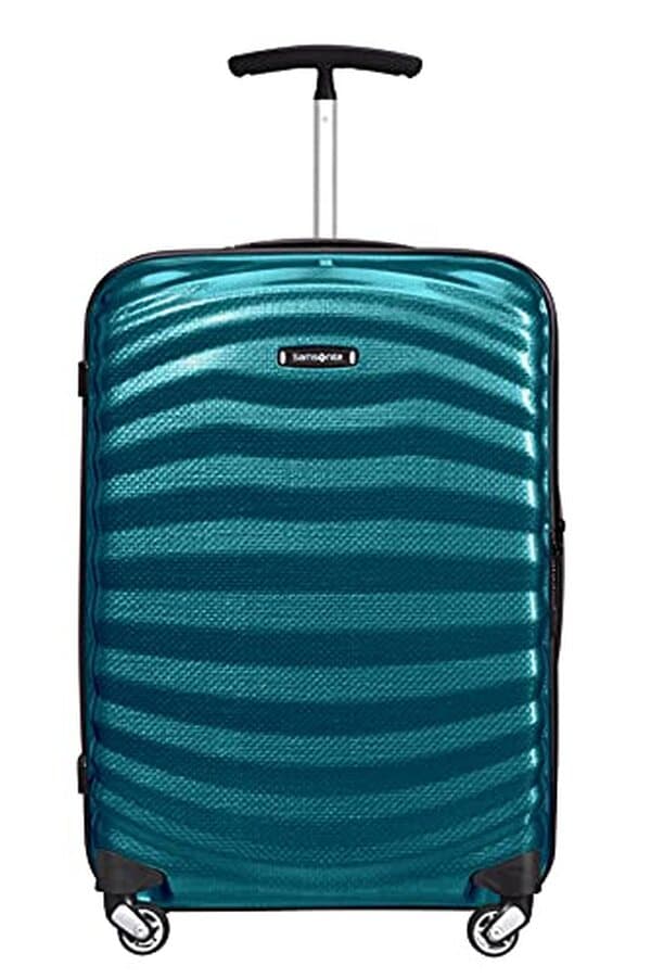Découvrez notre test complet du bagage à main Samsonite Lite-Shock 55 cm : durabilité, légèreté et praticité pour vos voyages en avion. 