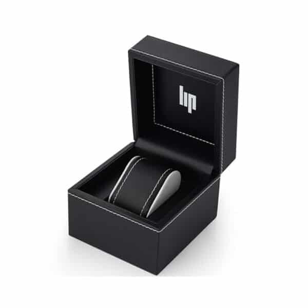Découvrez notre avis détaillé sur la montre Lip automatique 671521 pour hommes : caractéristiques, performances et qualité de cette montre française incontournable. 