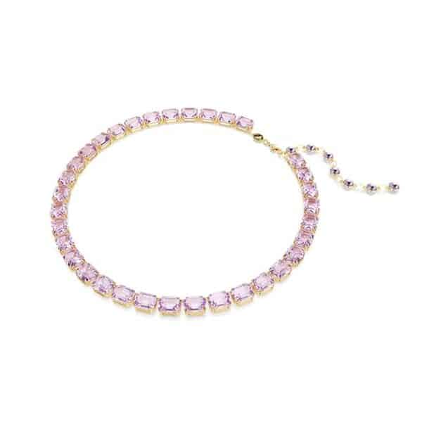 Découvrez notre avis complet sur le collier Swarovski Millenia octogonal violet : qualité, design et prix pour vous aider à choisir ce bijou de luxe.