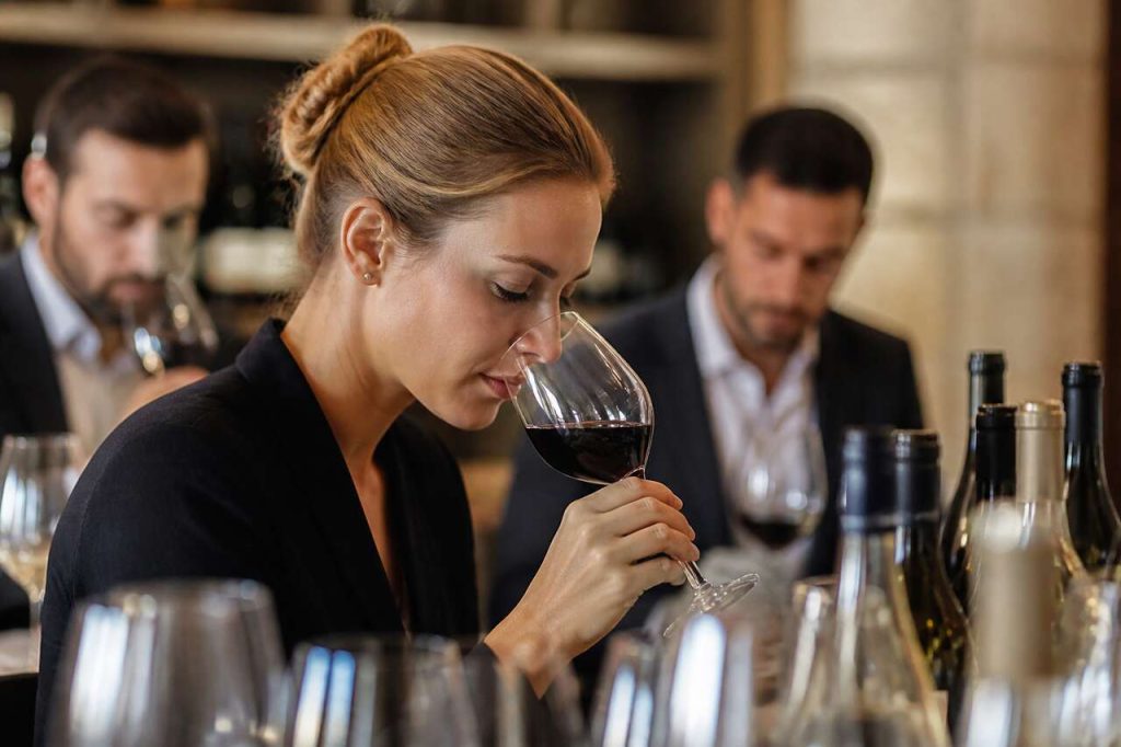 Maîtriser la dégustation de vin : les 3 étapes clés